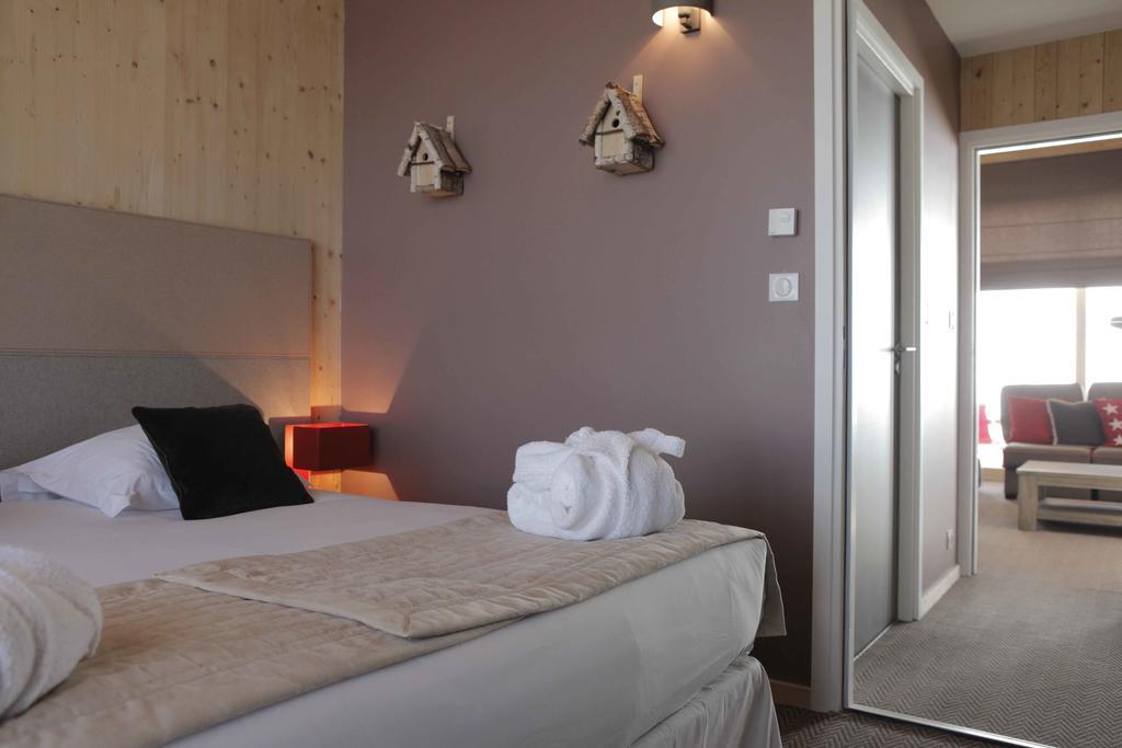 L'Aiguille Grive Chalets Hotel Les Arcs  Стая снимка