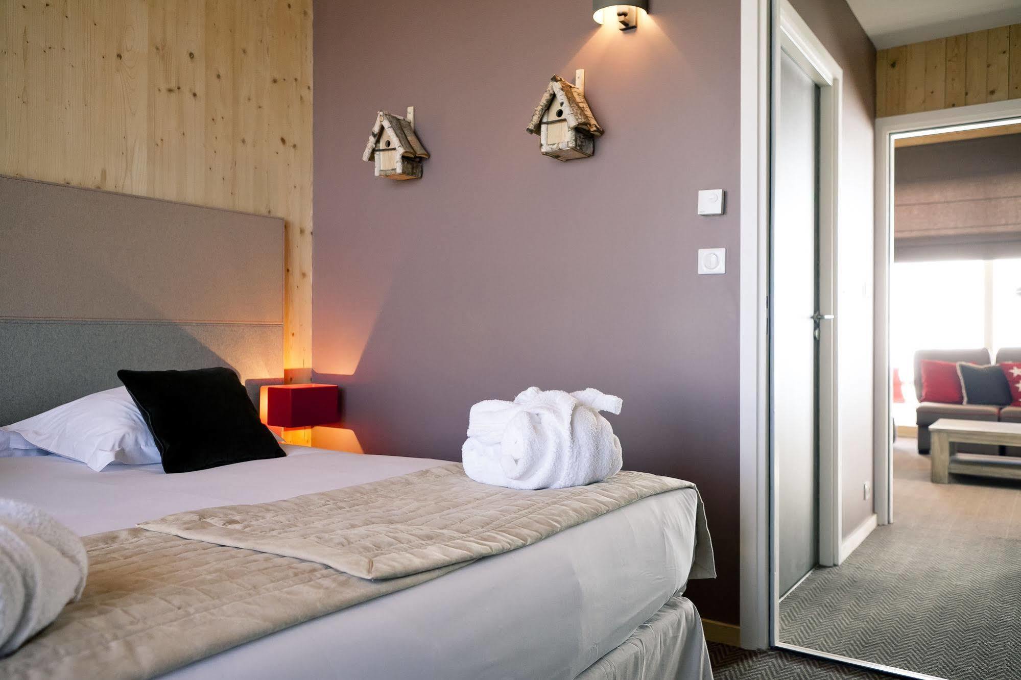 L'Aiguille Grive Chalets Hotel Les Arcs  Екстериор снимка